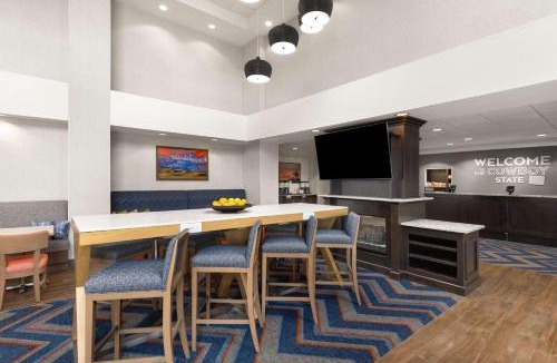 Douglas Hotel | Hampton Inn & Suites Douglas