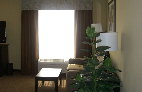 Pueblo Hotel | Hampton Inn & Suites Pueblo/North
