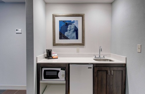 Springfield Hotel | Hampton Inn & Suites Springfield/Downtown