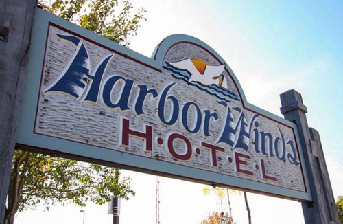 Sheboygan Hotel | Harbor Winds Hotel