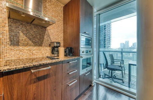 Financial District Apartment | Harbourfront District
