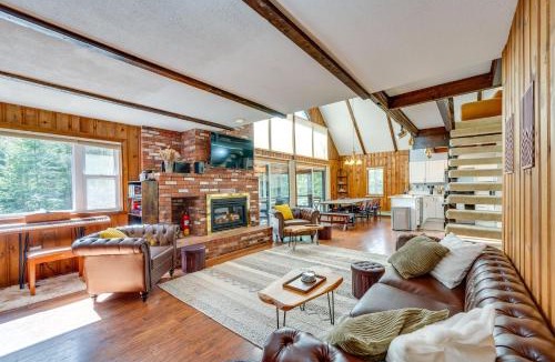 Woodsville House | Haverhill Mtn Retreat Hike, Ski, Relax in Hot Tub