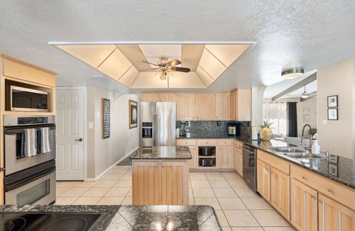 Mesa House | Heated Pool Hot Tub Pool Table Four full bathroom with two master bedrooms