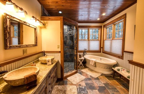 Lake Placid Cabin | HemLocke Lodge Panoramic Mountain views! MOUNTAIN LAKE POOL AND SALT WATER SPA!
