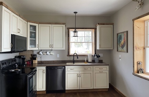 Champlain House | Heron Hideaway - Lakefront Home with Mountain Views- Hot Tub