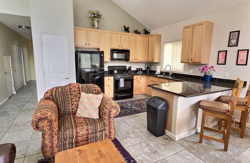 Taos Ski Valley Condo | High Altitude Getaway Incredible Views