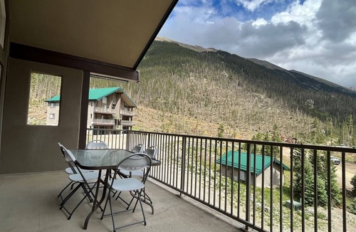 Taos Ski Valley Condo | High Altitude Getaway Incredible Views