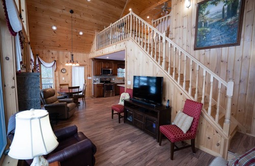 Schroon Lake Cabin | Highly recommended lake side cabin. Welcome to Majestic Pines on Schroon Lake.
