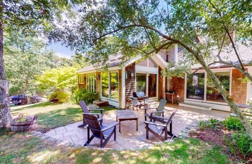 Chilmark House | Hillside Oak