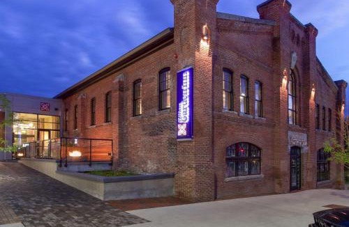 South End Hotel | Hilton Garden Inn Burlington Downtown