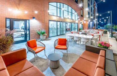 Trinidad Hotel | Hilton Garden Inn Trinidad Downtown