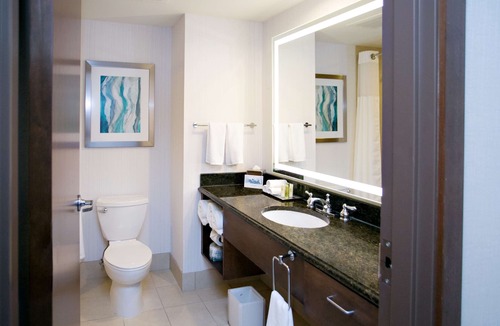 West Bloomington Hotel | Hilton Minneapolis/Bloomington