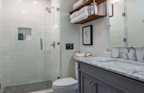 Boonsboro House | Historic Cottage Retreat-IG Cowboy Pool-Hot Tub