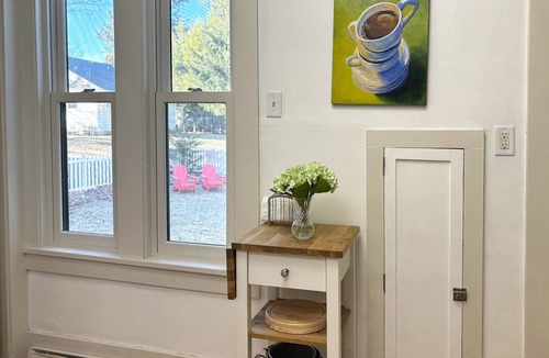 Northfield Cottage | Historic Home By Carleton College; Perfect for Visiting Families & Faculty