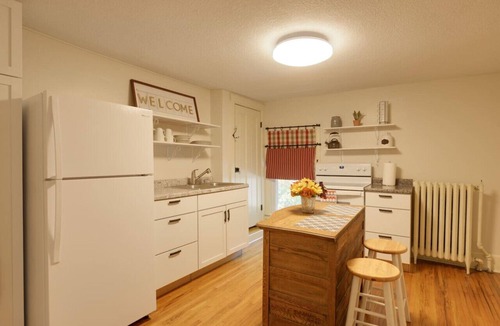 Hastings Apartment | Historic Retreat in Hastings - Blocks to Downtown