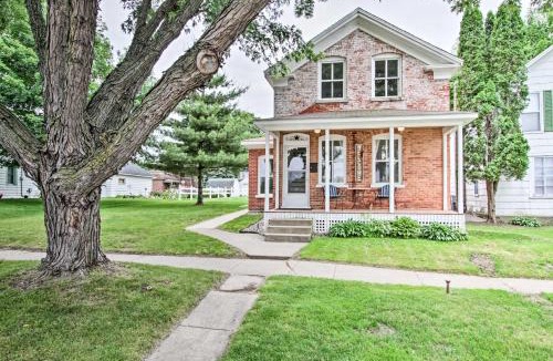 Wabasha House | Historic Wabasha Home with Patio in Downtown!
