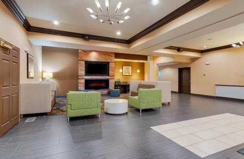 Inver Grove Heights Hotel | Holiday Inn Express St. Paul South - Inver Grove Heights by IHG