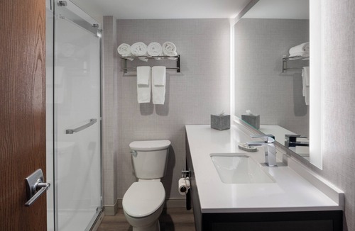 St. Albans Hotel | Holiday Inn Express St Albans by IHG