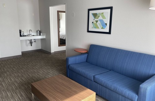 Near North Valley Hotel | Holiday Inn Express & Suites Albuquerque Historic Old Town by IHG