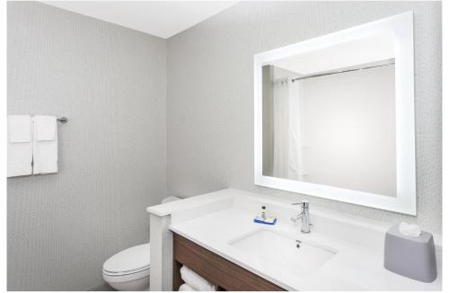 Hudson Hotel | Holiday Inn Express & Suites - Hudson I-94 by IHG