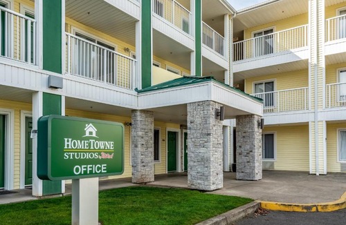 Springfield Hotel | HomeTowne Studios by Red Roof Eugene - Springfield