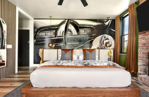 Mount Washington Apartment | HostWise Stays - Grandview Studio, Skyline Views, Private Parking