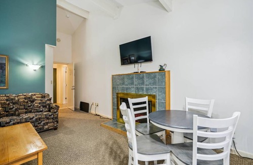 West Bridgewater Hotel | Hotel ∙ 1 bedroom ∙ 8 guests