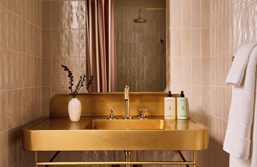 Culloden Shores Hotel | Hotel Corduroy
