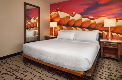Taos Hotel | Hotel Don Fernando de Taos, Tapestry Collection by Hilton