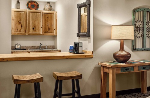 Taos Hotel | Hotel Don Fernando de Taos, Tapestry Collection by Hilton