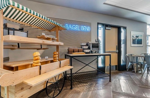 Century West Hotel | Hotel Peppertree Bend, BW Premier Collection
