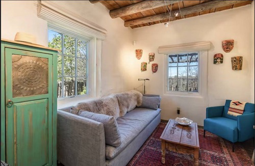 Historic Eastside House | House ∙ 1 bedroom ∙ 3 guests