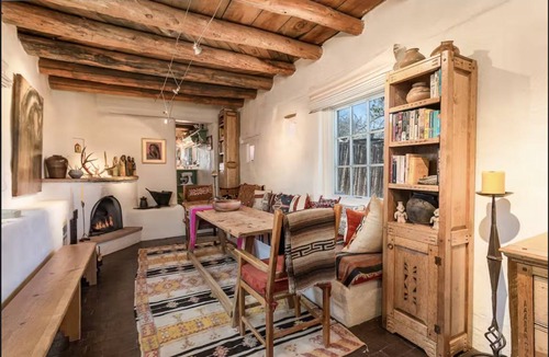 Historic Eastside House | House ∙ 1 bedroom ∙ 3 guests