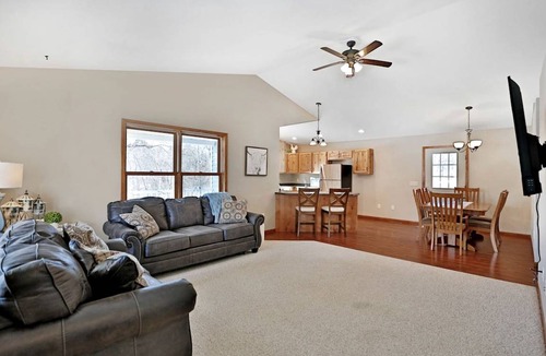 St Croix Falls House | House ∙ 2 bedrooms ∙ 9 guests