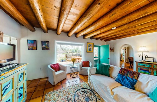 Taos House | House ∙ 2 bedrooms ∙ 4 guests