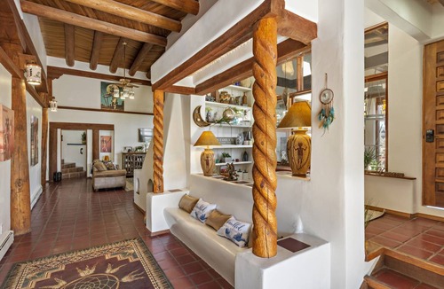 Canoncito House | House ∙ 3 bedrooms ∙ 10 guests
