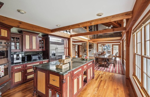 West Hartford House | House ∙ 4 bedrooms ∙ 14 guests