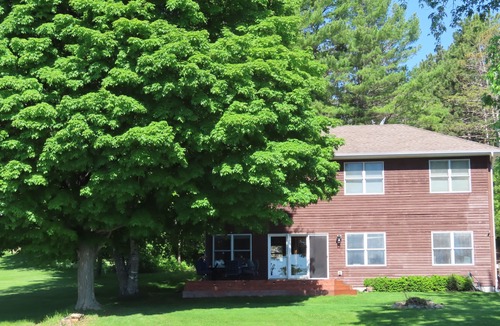 Grandy House | Ideal Summer Getaway! Two-story lake home on Rush Lake near Rush City/Cambridge