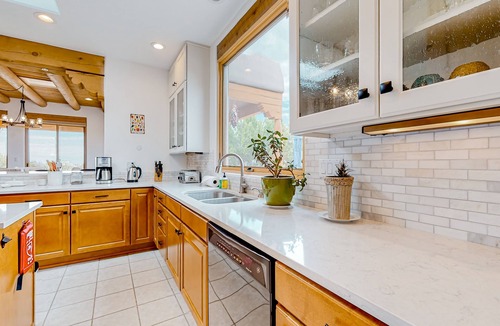 Canoncito House | Idyllic mountain-view retreat with luxe interior & private sunset-view hot tub