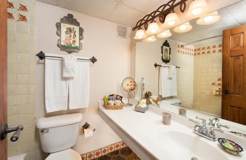 Downtown Santa Fe Hotel | Inn of the Governors