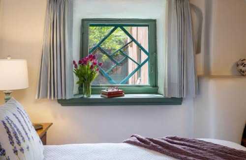 South Capitol Bed & Breakfast | Inn of the Turquoise Bear