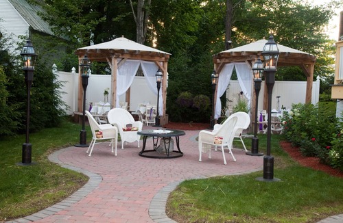 Chester Depot Bed & Breakfast | Inn Victoria