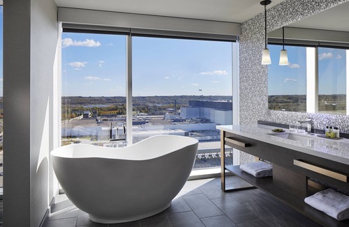 Minneapolis - St. Paul Hotel | InterContinental Minneapolis - St. Paul Airport by IHG