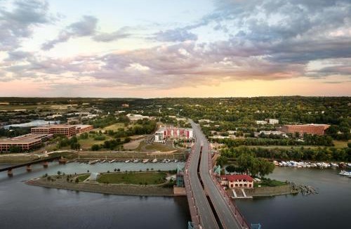 Core Hotel | InterContinental St. Paul Riverfront by IHG