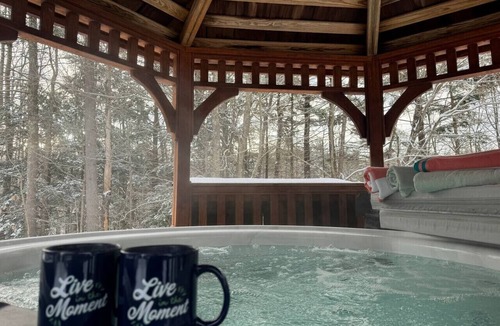 Francestown House | Inviting Condo w Fire Place & Hot Tub