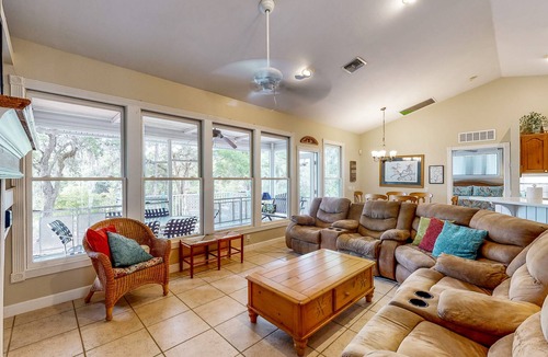 Bell House | Inviting dog-friendly homes with boat ramp, W/D