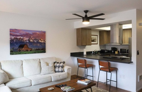 Jackson House | Jackson Luxe: Teton Views & Downtown Vibes 2 Bedroom Townhouse
