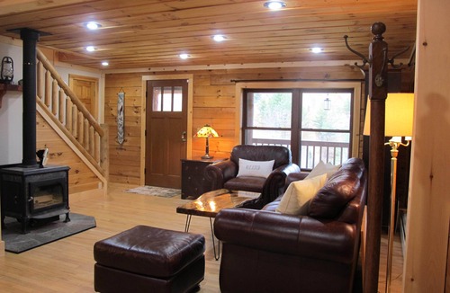 Upper Jay House | Jay Mountain Retreat - Ski Whiteface - Hikers Paradisen