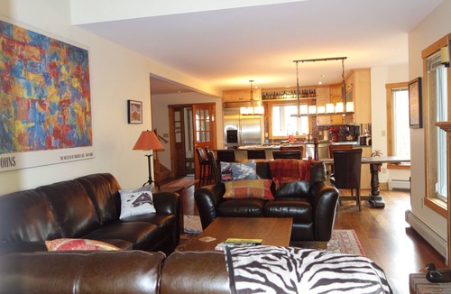 North Troy House | Jay Peak Resort - Luxury ski-in/ski-out, electric car friendly, 5-bedroom/4-bath
