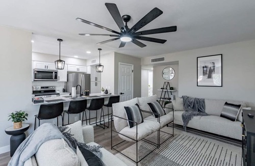 The Lakes Condo | *July/Aug Special* Pool~Near ASU |Sundevil Stay